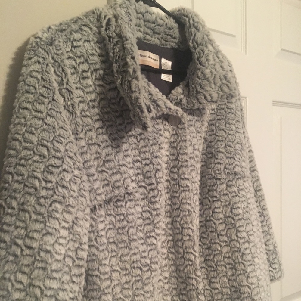 Alfred Dinner Faux Fur Jacket